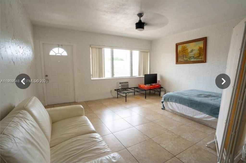 280 SW 11th Ave , Unit 16, Hallandale Beach, FL 33009 Photo