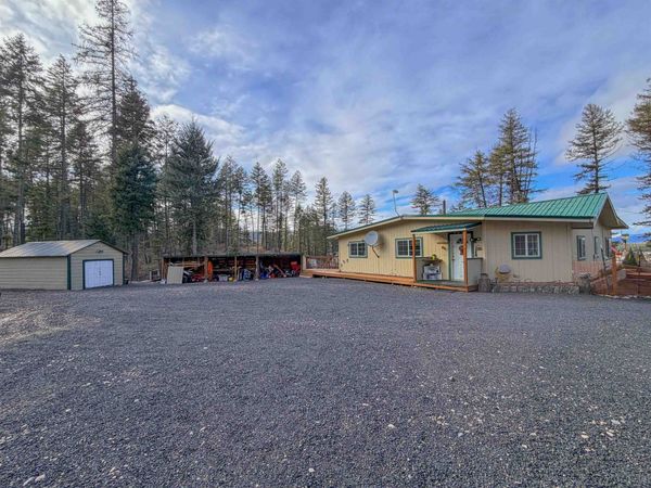 3344-A E Jumpoff Rd, Valley, WA 99181