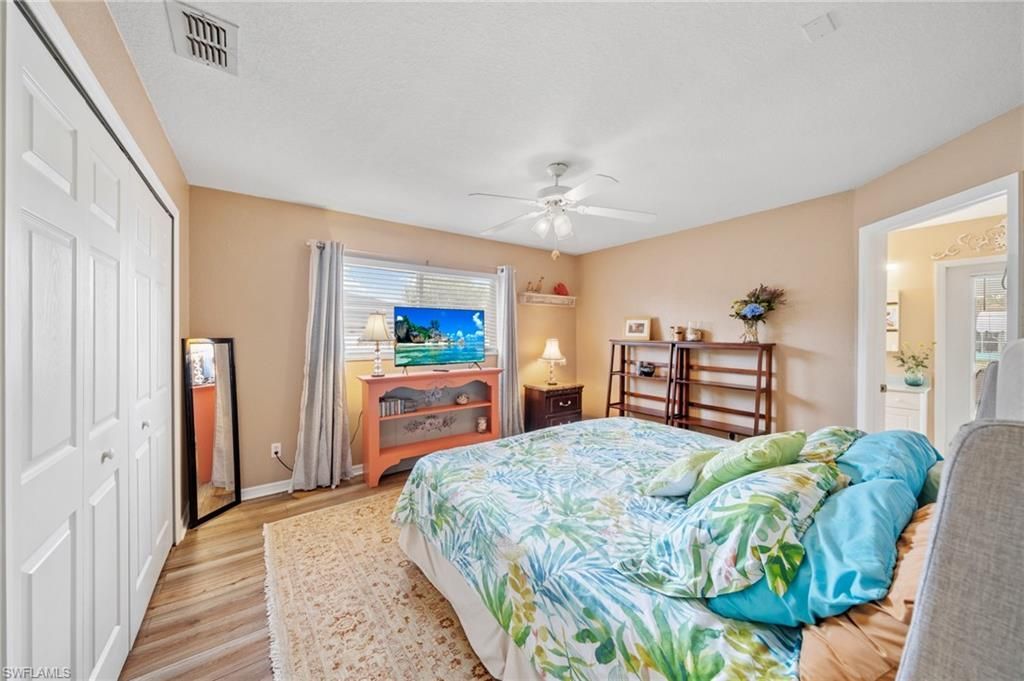 1007 SE 23rd Ave, Cape Coral, FL 33990 Photo