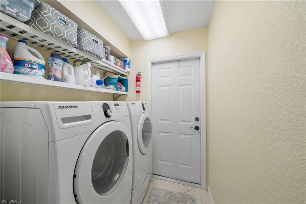 1007 SE 23rd Ave, Cape Coral, FL 33990 Photo