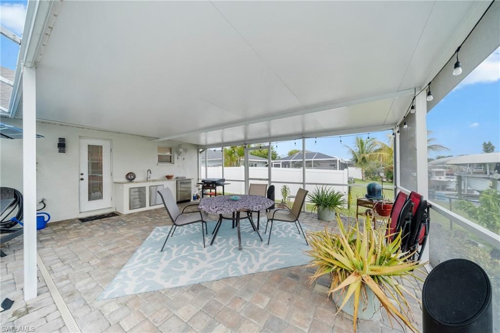 1007 SE 23rd Ave, Cape Coral, FL 33990 Photo