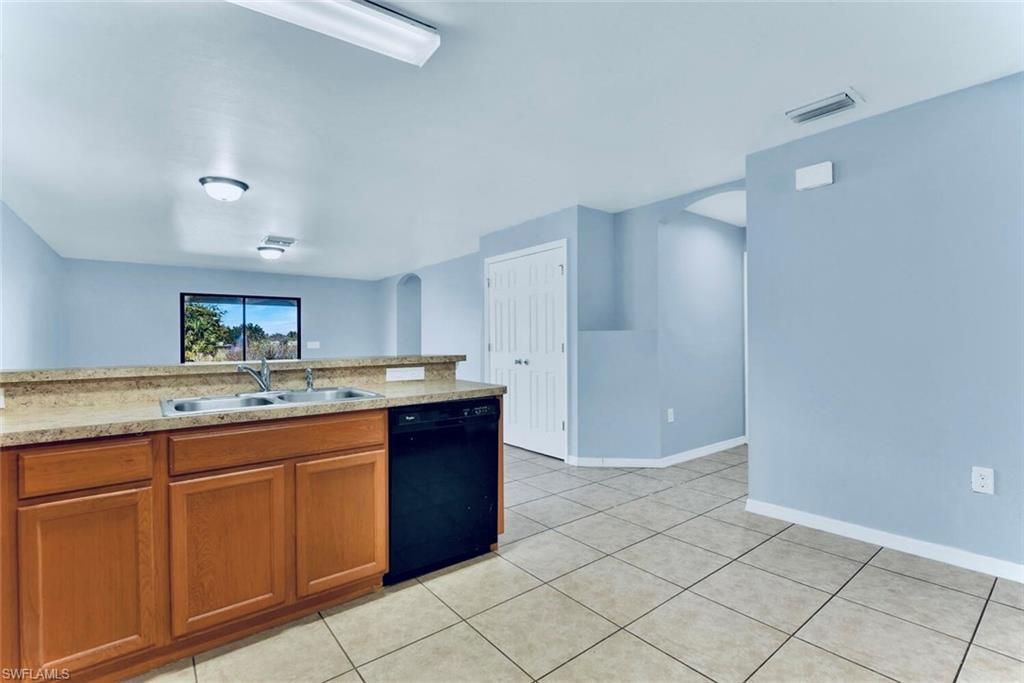 278 Shadow Lakes Dr , Lehigh Acres, FL 33974 Photo