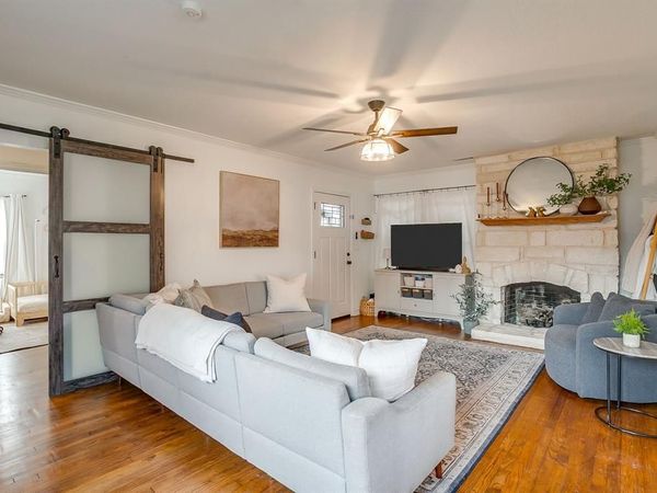 6466 Camp Bowie Boulevard, Fort Worth, TX 76116