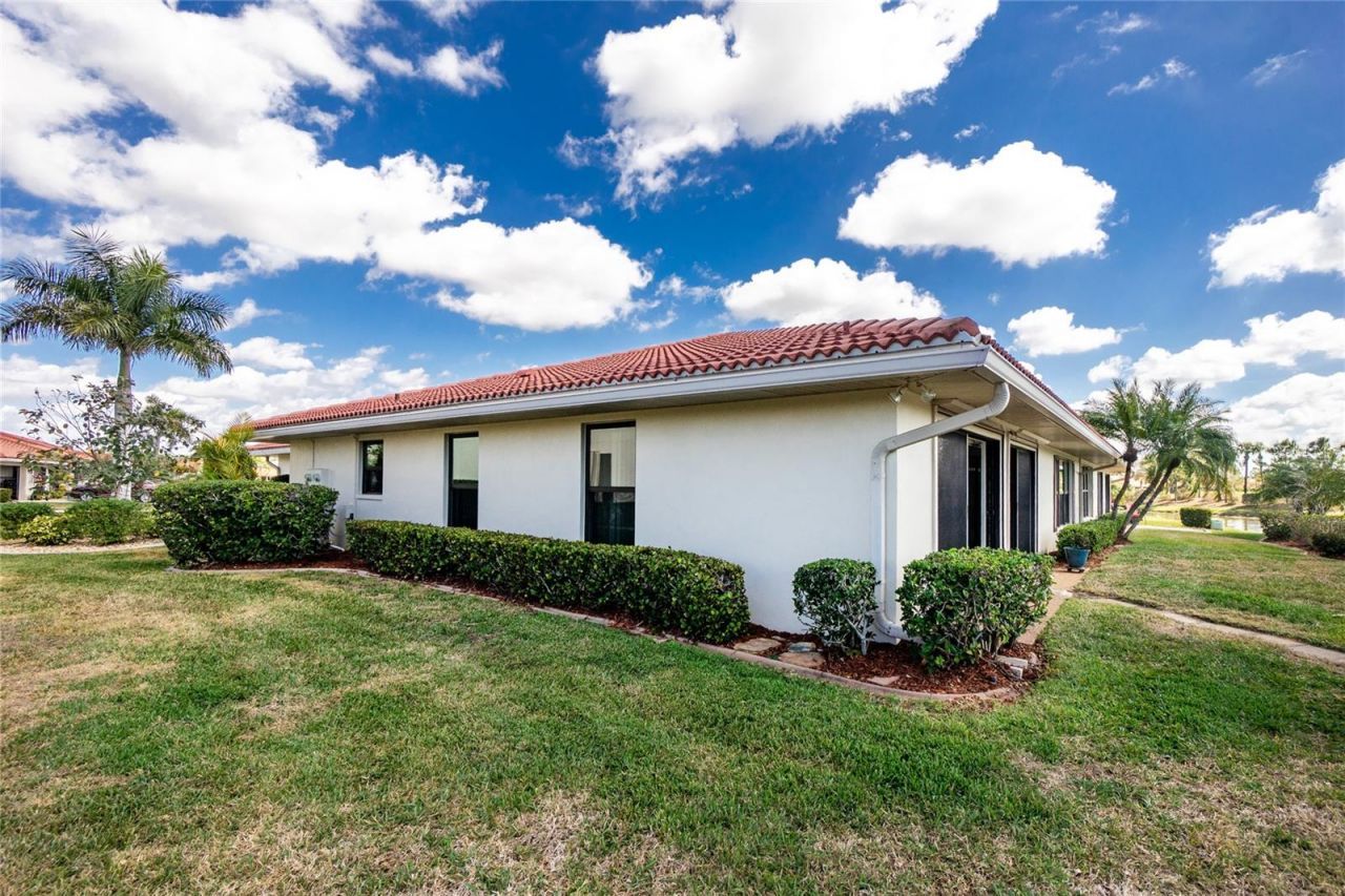 11409 SW Courtney Drive, Lake Suzy, FL 34269 Photo