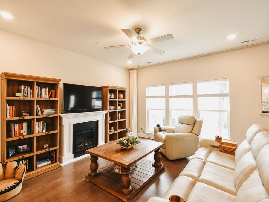 Property Image 28