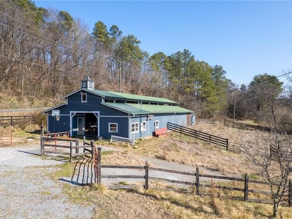 55 E Greenridge Road SE, Cartersville, GA 30121