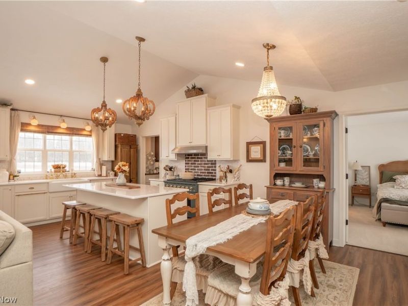 800 Martin Road, Mogadore, OH 44260 Photo 16