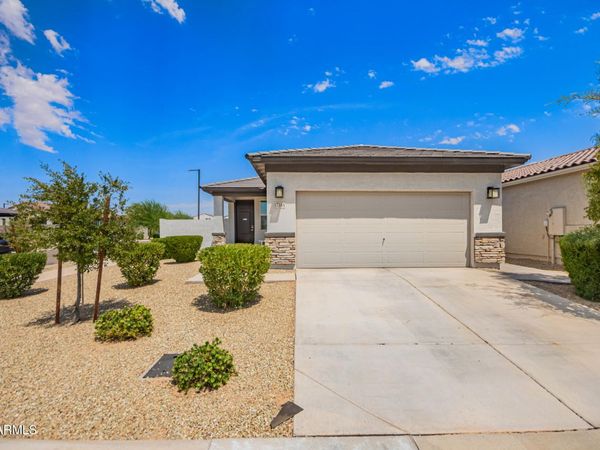 17388 W PARAISO Lane, Surprise, AZ 85387