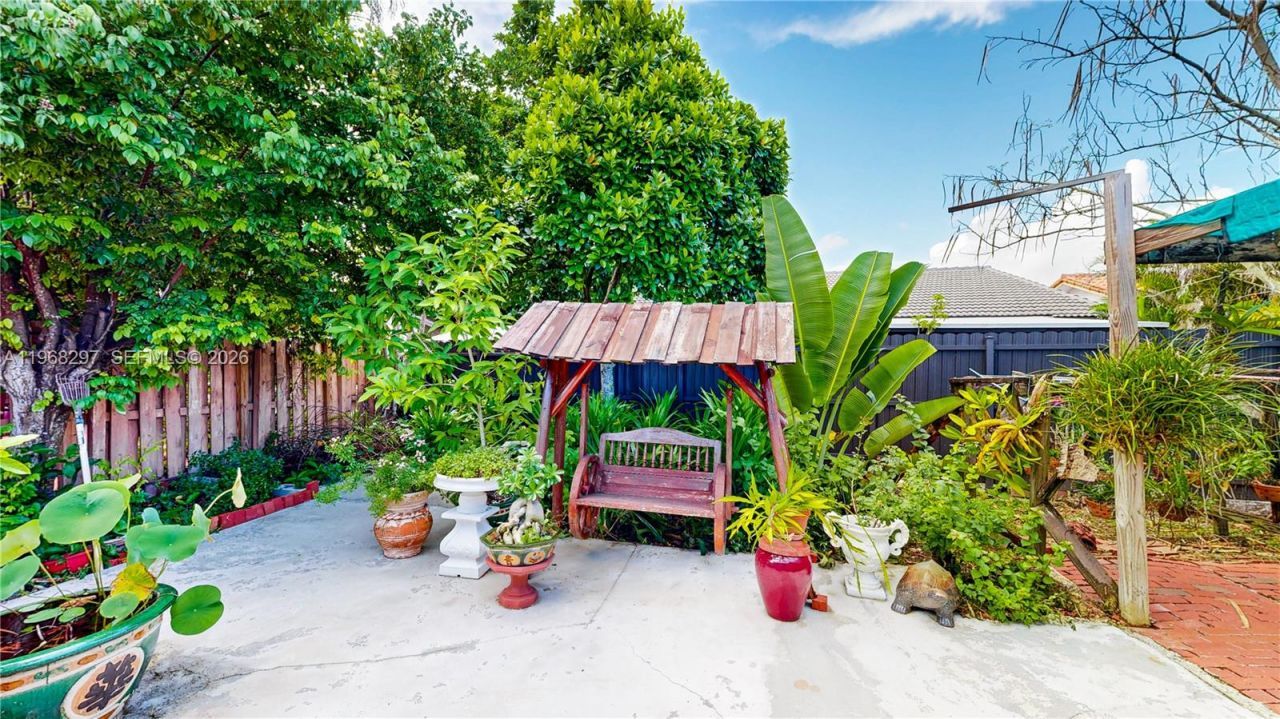 14543 SW 97th St , Miami, FL 33186 Photo