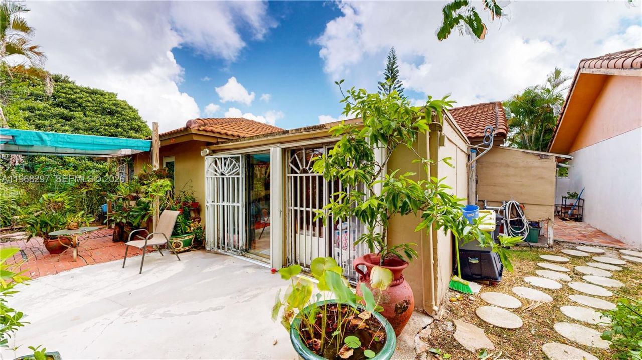 14543 SW 97th St , Miami, FL 33186 Photo