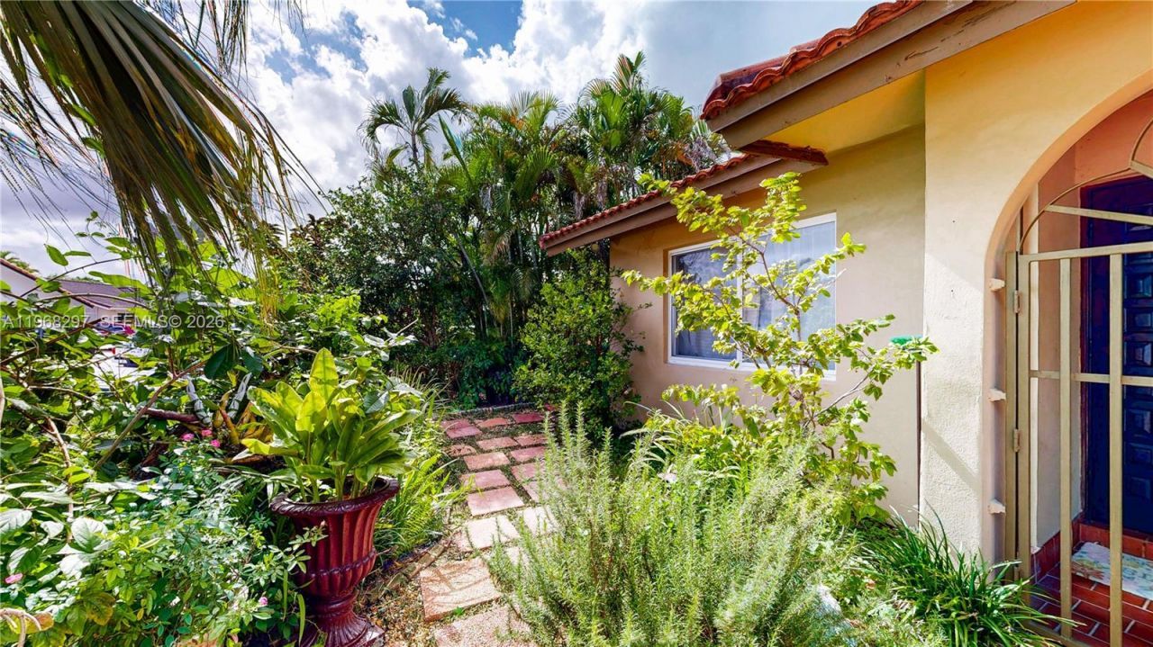 14543 SW 97th St , Miami, FL 33186 Photo