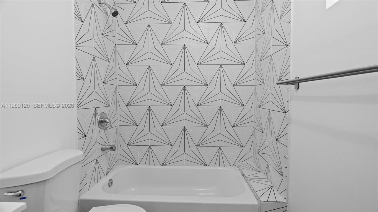 1561 Jefferson Avenue, Miami Beach, FL 33139 Photo