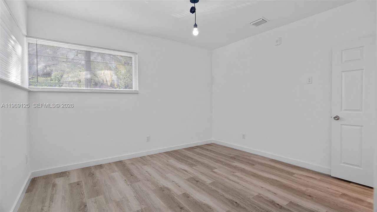 1561 Jefferson Avenue, Miami Beach, FL 33139 Photo