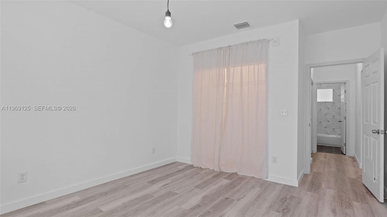 1561 Jefferson Avenue, Miami Beach, FL 33139 Photo