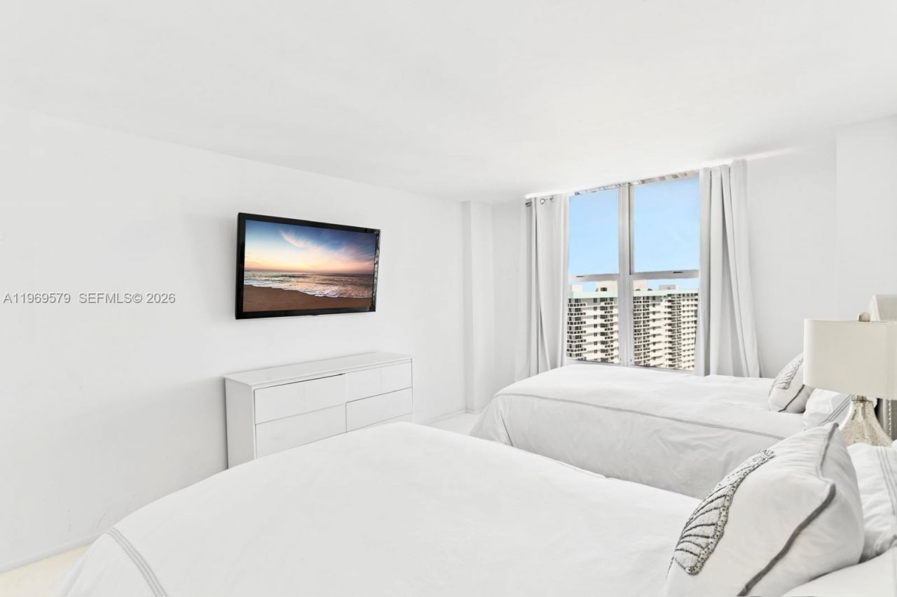 3800 S Ocean Dr, Unit 1815, Hollywood, FL 33019 Photo