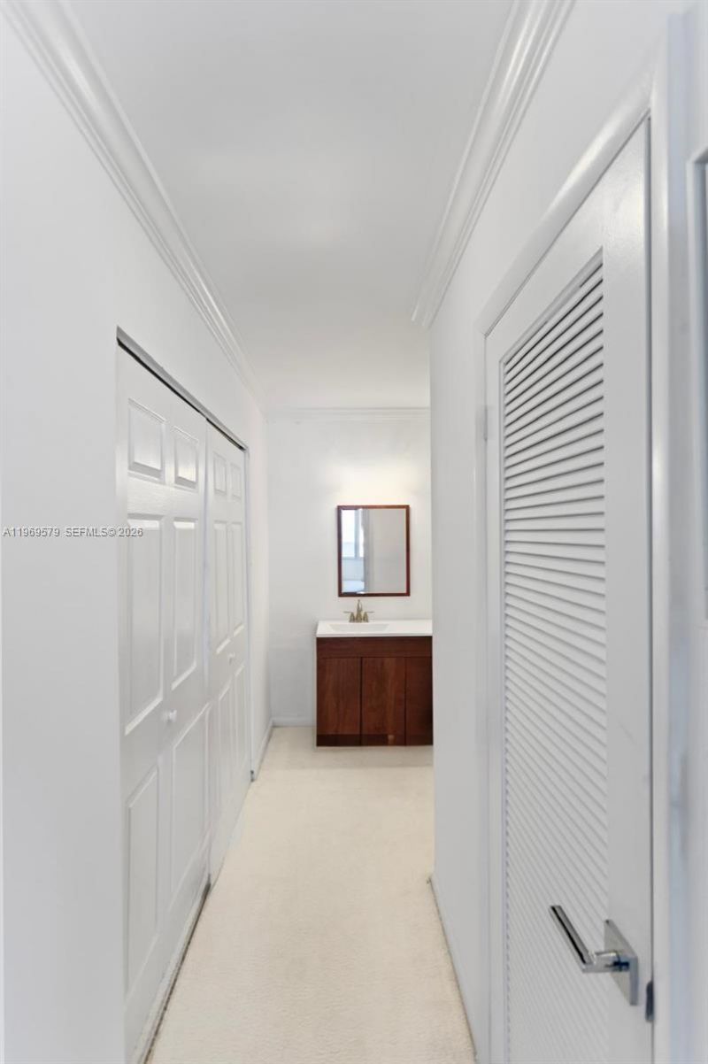 3800 S Ocean Dr, Unit 1815, Hollywood, FL 33019 Photo