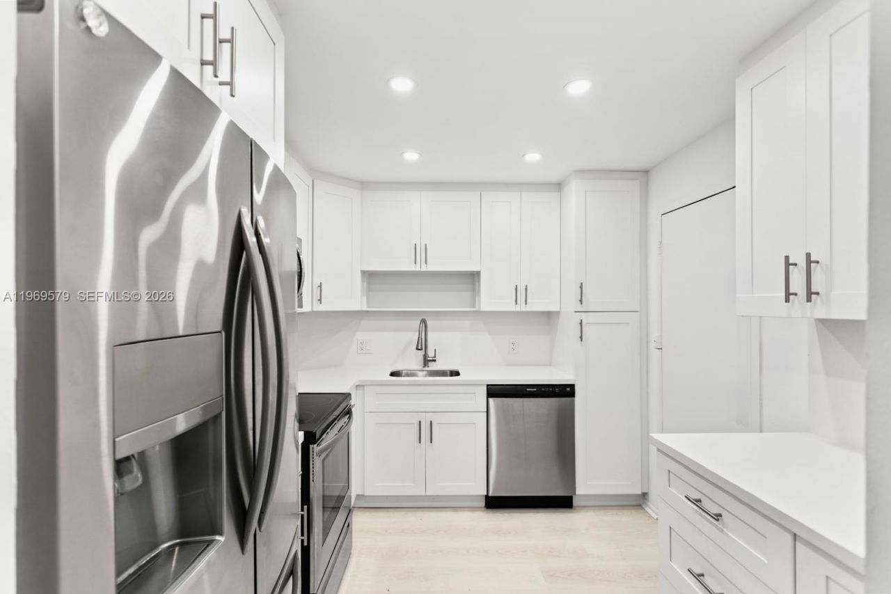 3800 S Ocean Dr, Unit 1815, Hollywood, FL 33019 Photo