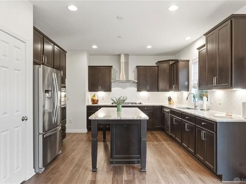 535 Carleton Drive, Sugarcreek Township, OH 45440 Photo 11