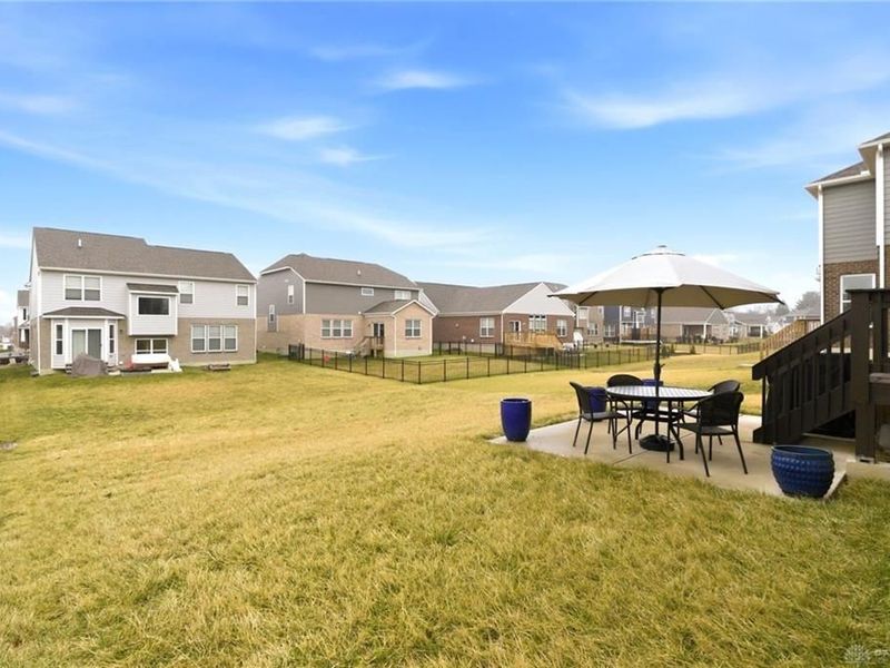 535 Carleton Drive, Sugarcreek Township, OH 45440 Photo 47