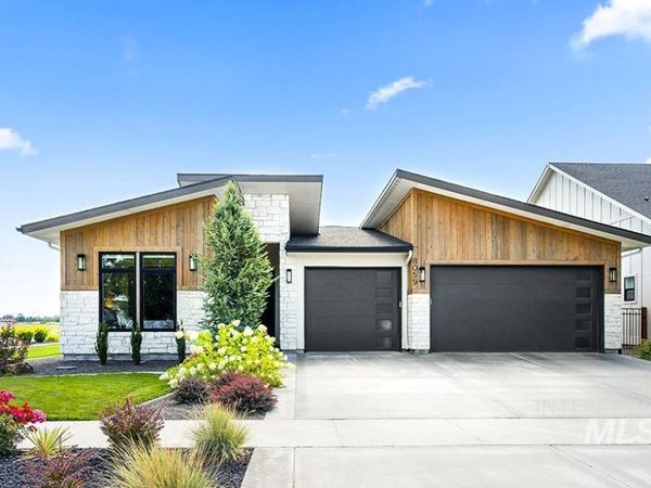8059 W Corinthia St, Eagle, ID 83616
