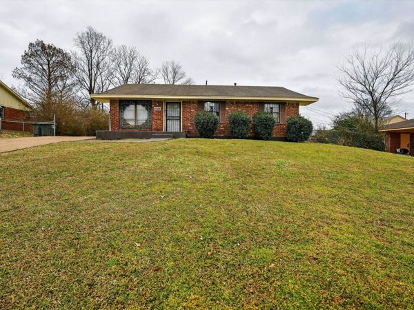4566 WEAVER RD, Memphis, TN 38109