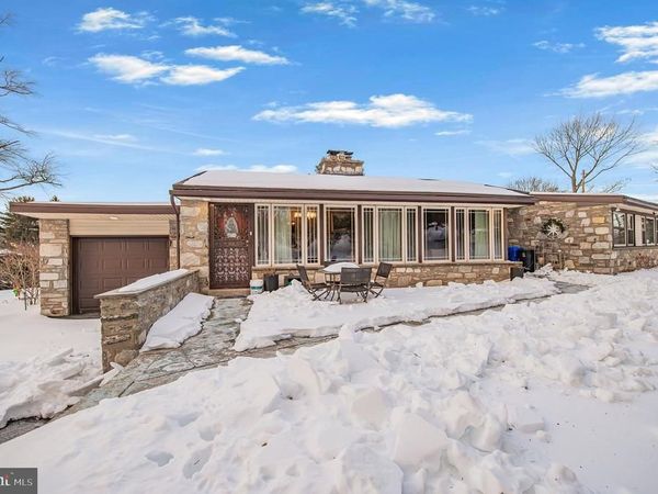 2409 ASHBOURNE ROAD, WYNCOTE, PA 19095