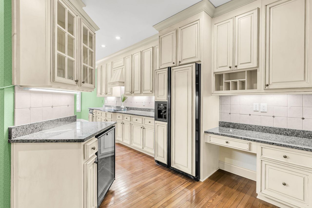 4409 Downing Place Way Photo 18