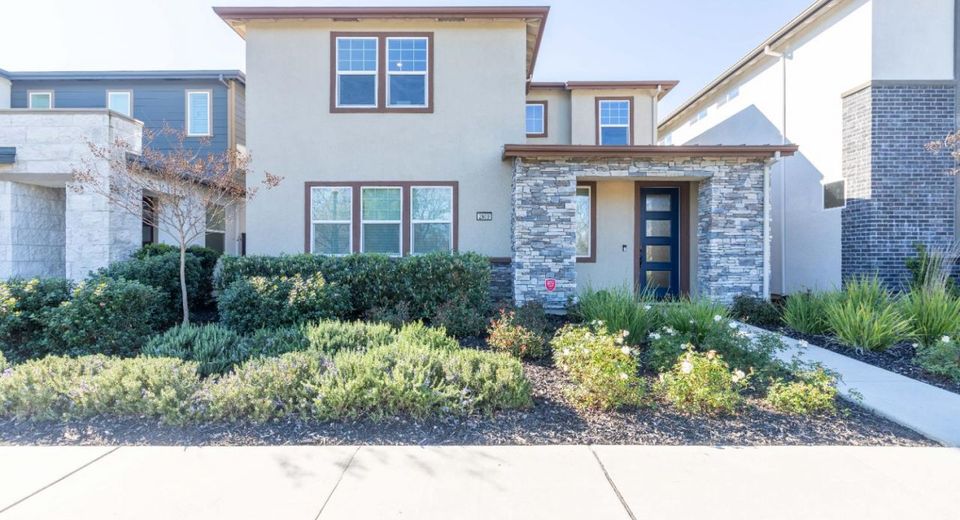 2909 Hazel Gaze St, Sacramento, CA 95833 Photo