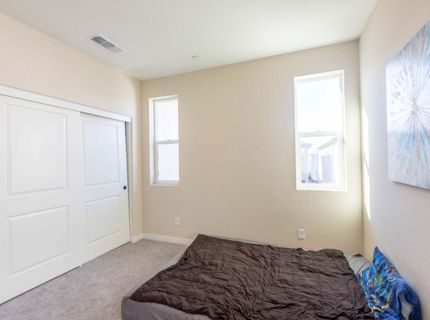 2909 Hazel Gaze St, Sacramento, CA 95833 Photo