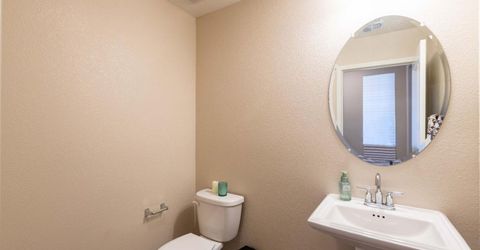 2909 Hazel Gaze St, Sacramento, CA 95833 Photo