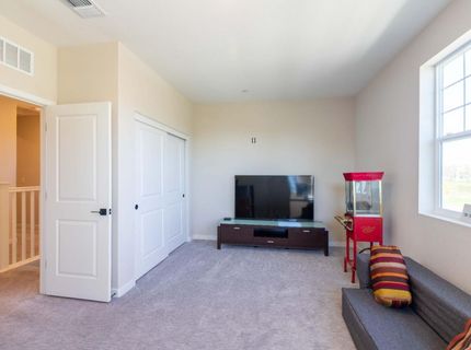 2909 Hazel Gaze St, Sacramento, CA 95833 Photo