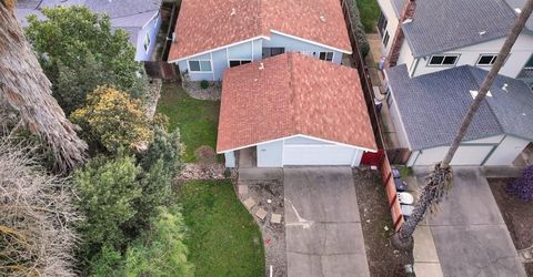 9385 Mira Del Rio Dr, Sacramento, CA 95827 Photo