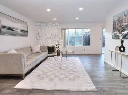 9385 Mira Del Rio Dr, Sacramento, CA 95827 Photo