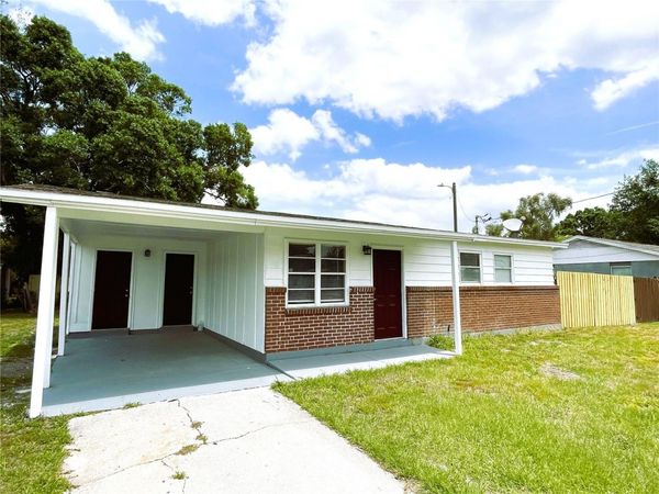 8310 CROTON AVENUE, TAMPA, FL 33619