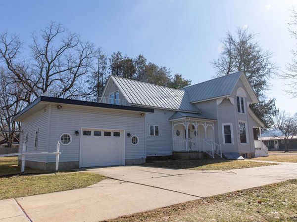 246 E 5th Street, Westfield, WI 53964