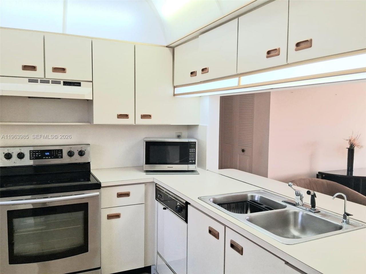 10456 NW 24th Pl, Unit 206, Sunrise, FL 33322 Photo