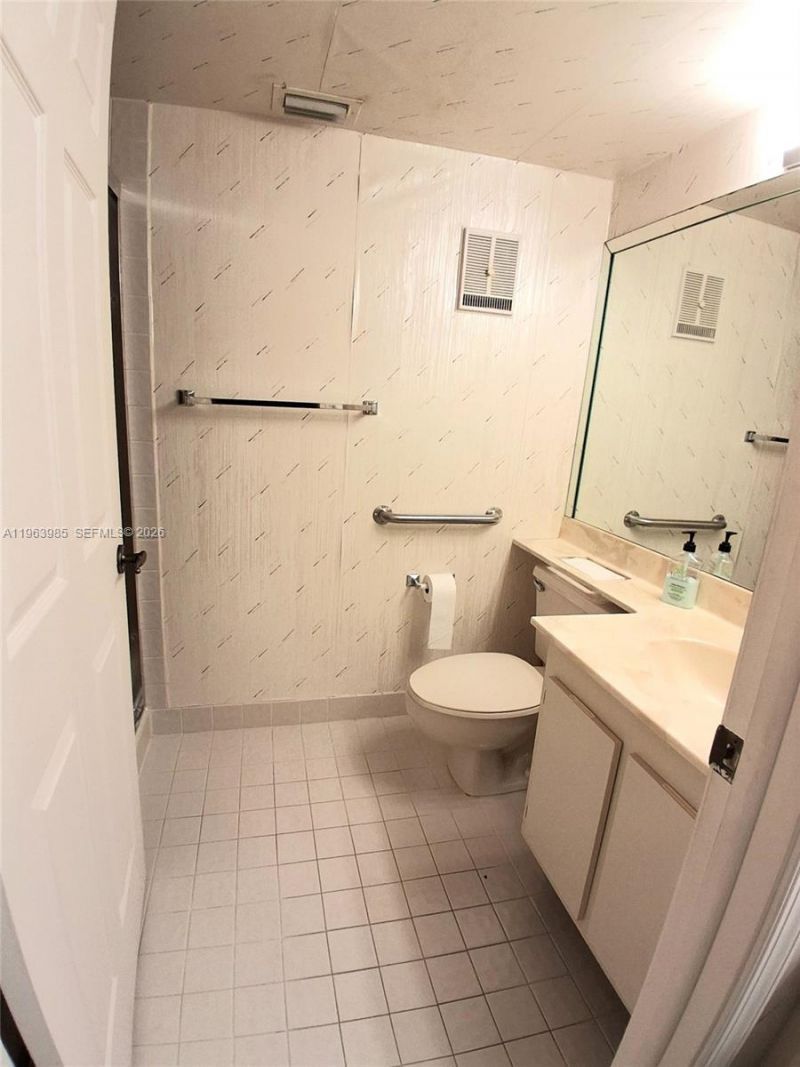 10456 NW 24th Pl, Unit 206, Sunrise, FL 33322 Photo