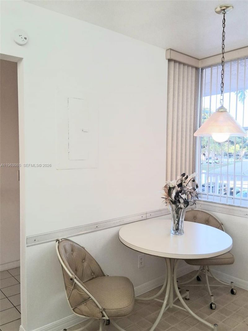 10456 NW 24th Pl, Unit 206, Sunrise, FL 33322 Photo