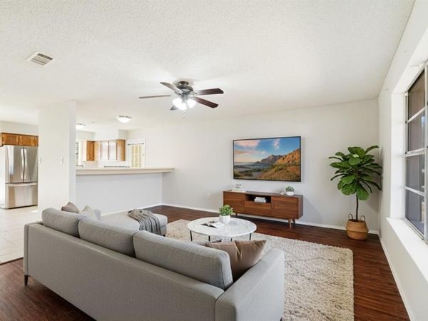 6450 Inwood Drive, Reno, TX 75462