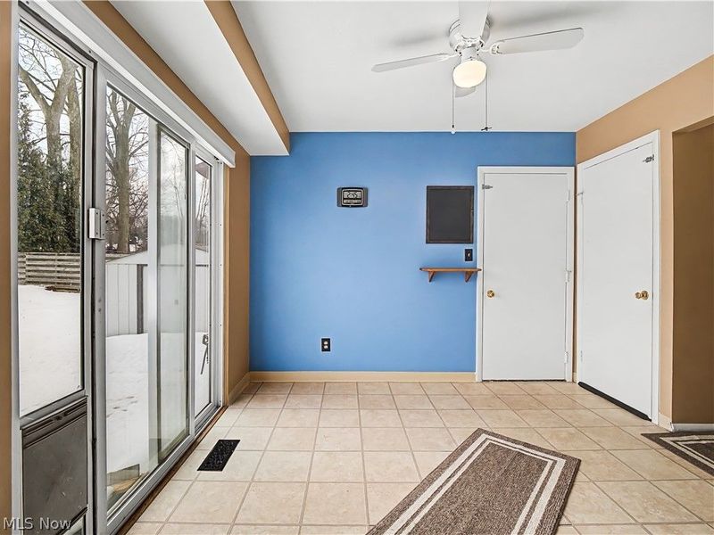 833 Sheryl Drive, Cleveland, OH 44109 Photo 20