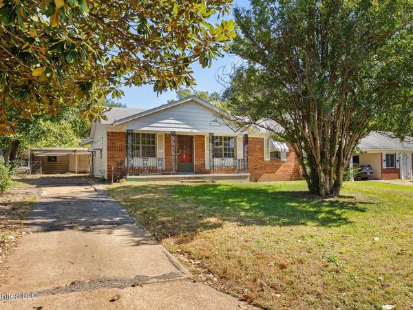 1818 Vaught Circle, Southaven, MS 38671