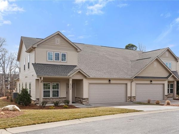 4312 Mossy Wood Circle, Greensboro, NC 27409
