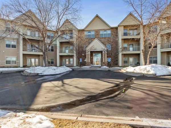 2103 Silver Bell Road, Unit 215, Eagan, MN 55122