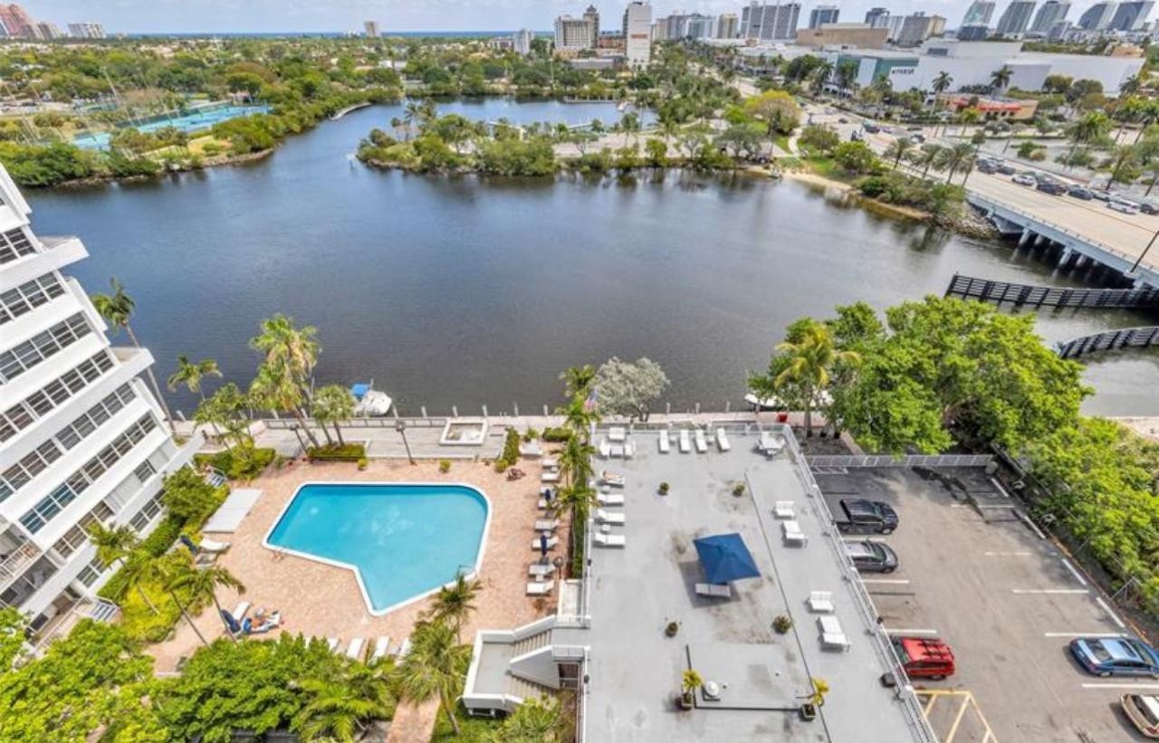 1160 N Federal Highway, Unit 1120, Fort Lauderdale, FL 33304 Photo