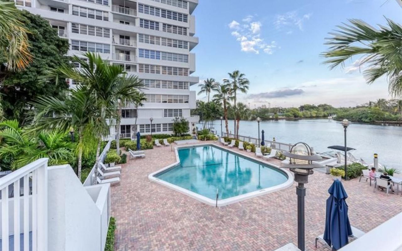 1160 N Federal Highway, Unit 1120, Fort Lauderdale, FL 33304 Photo