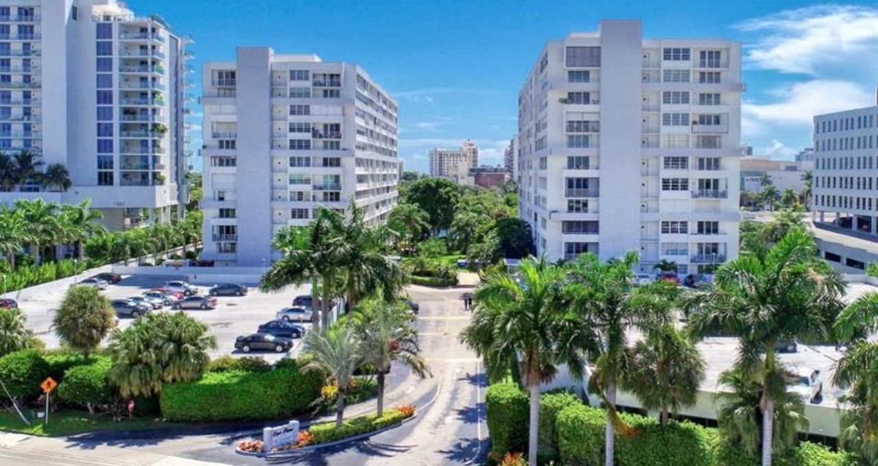 1160 N Federal Highway, Unit 1120, Fort Lauderdale, FL 33304 Photo