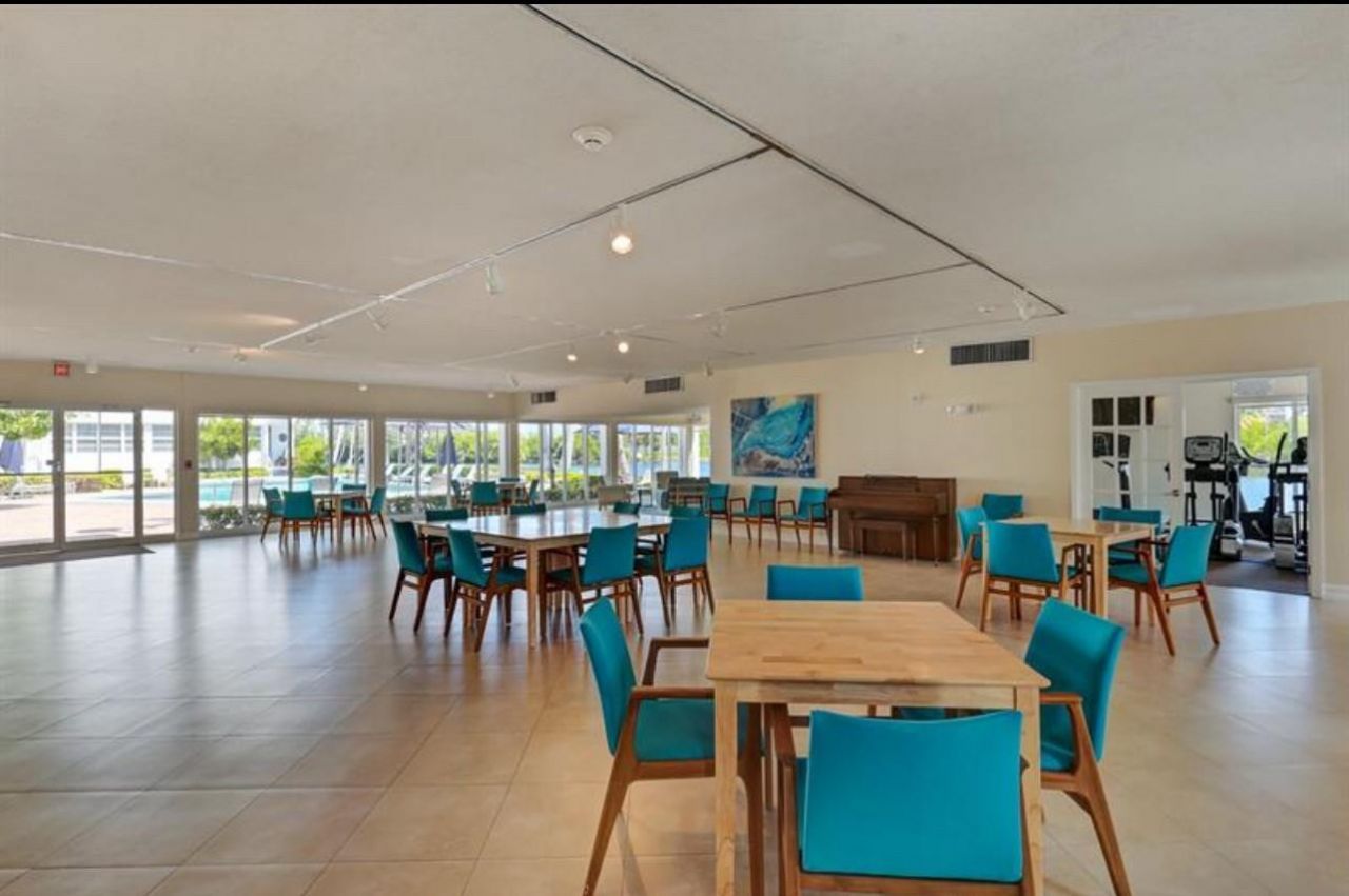 1160 N Federal Highway, Unit 1120, Fort Lauderdale, FL 33304 Photo