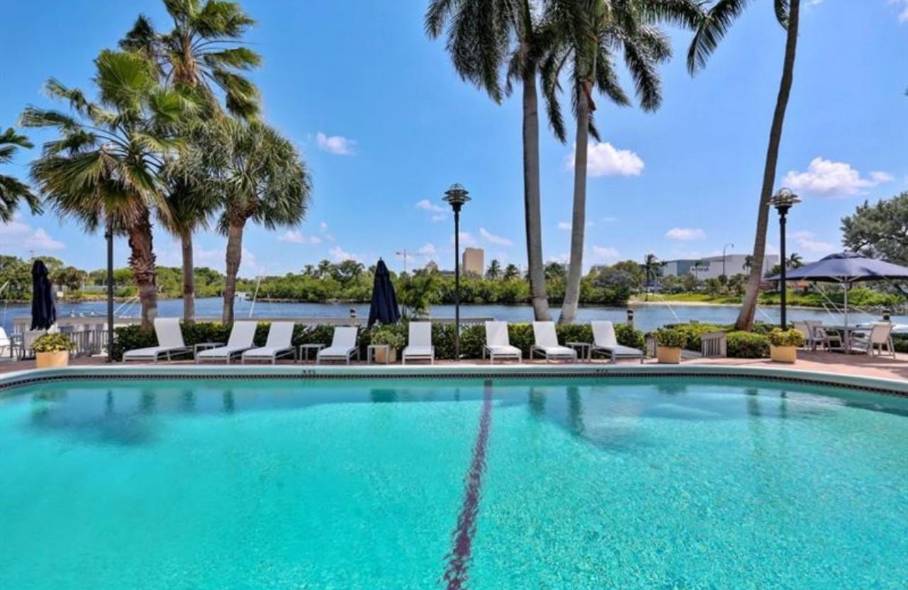 1160 N Federal Highway, Unit 1120, Fort Lauderdale, FL 33304 Photo