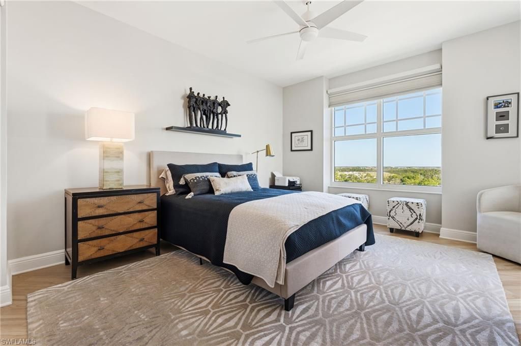 445 Cove Tower Dr, Unit 1001, Naples, FL 34110 Photo