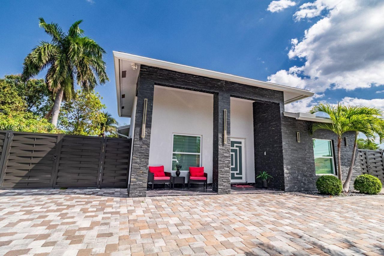 580 Kansas Ave , West Palm Beach, FL 33406 Photo